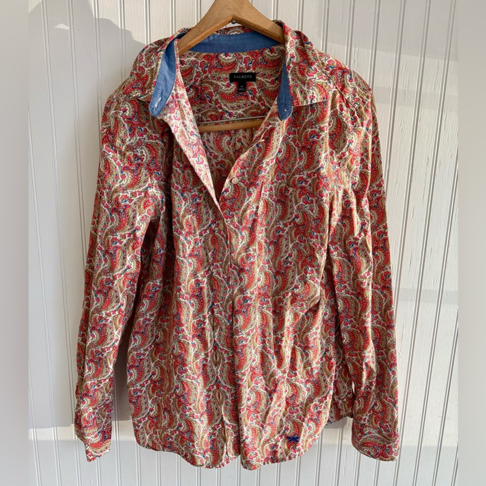Talbots Coral Paisley Shirt Size 12 with Chambray Collar 100% Cotton